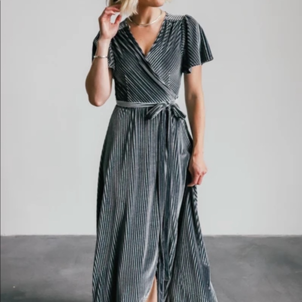 Velvet ribbed maxi dress in pewter
